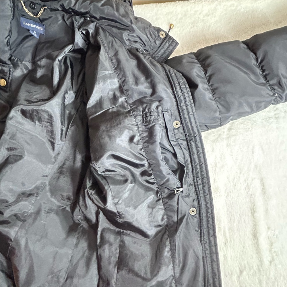 Lands' End Women's Black Hooded Double Zip Puffer Jacket Size S (6-8) - Picture 10 of 16